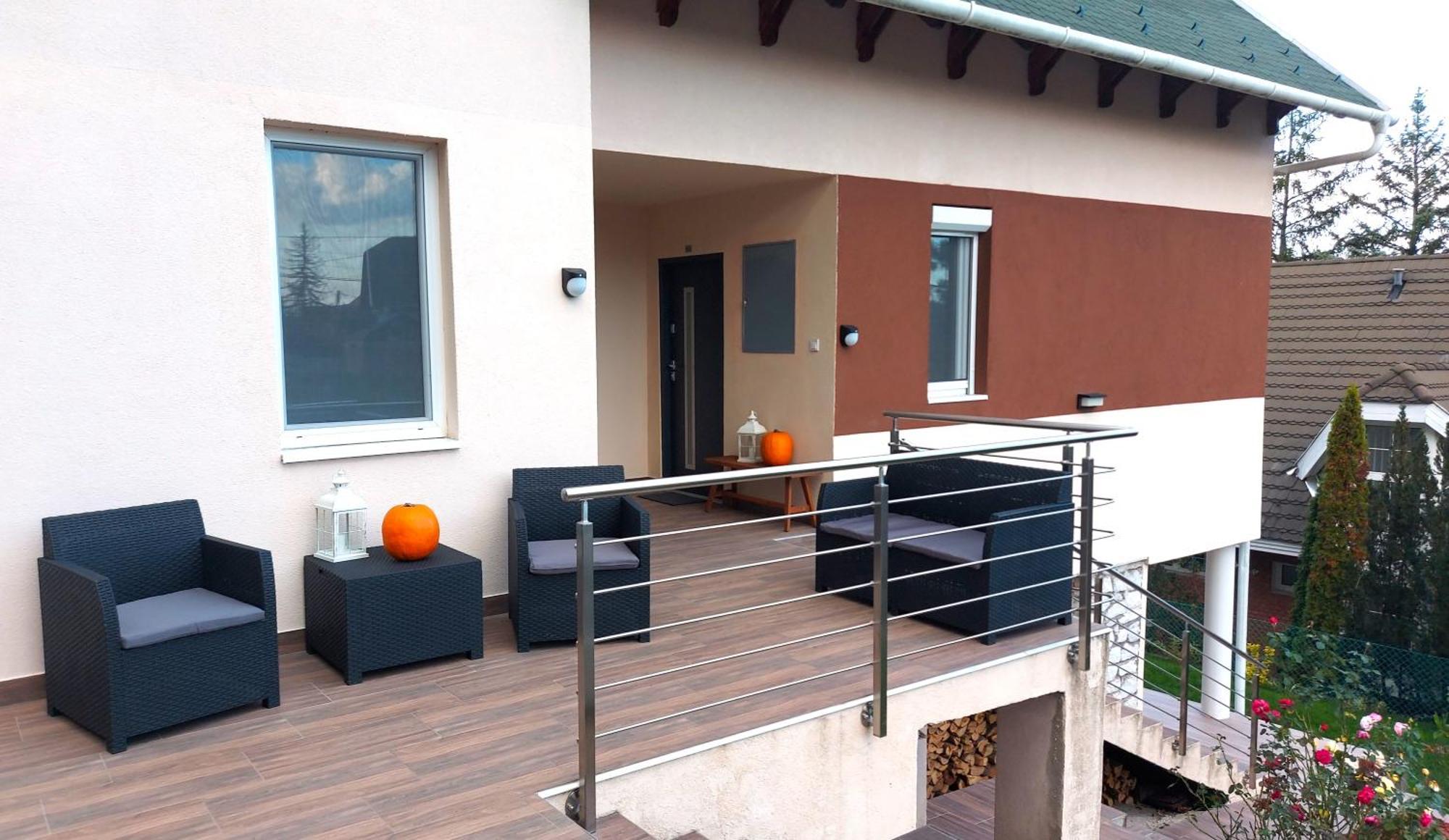 Happy Home Apartman Μίσκολτς Εξωτερικό φωτογραφία