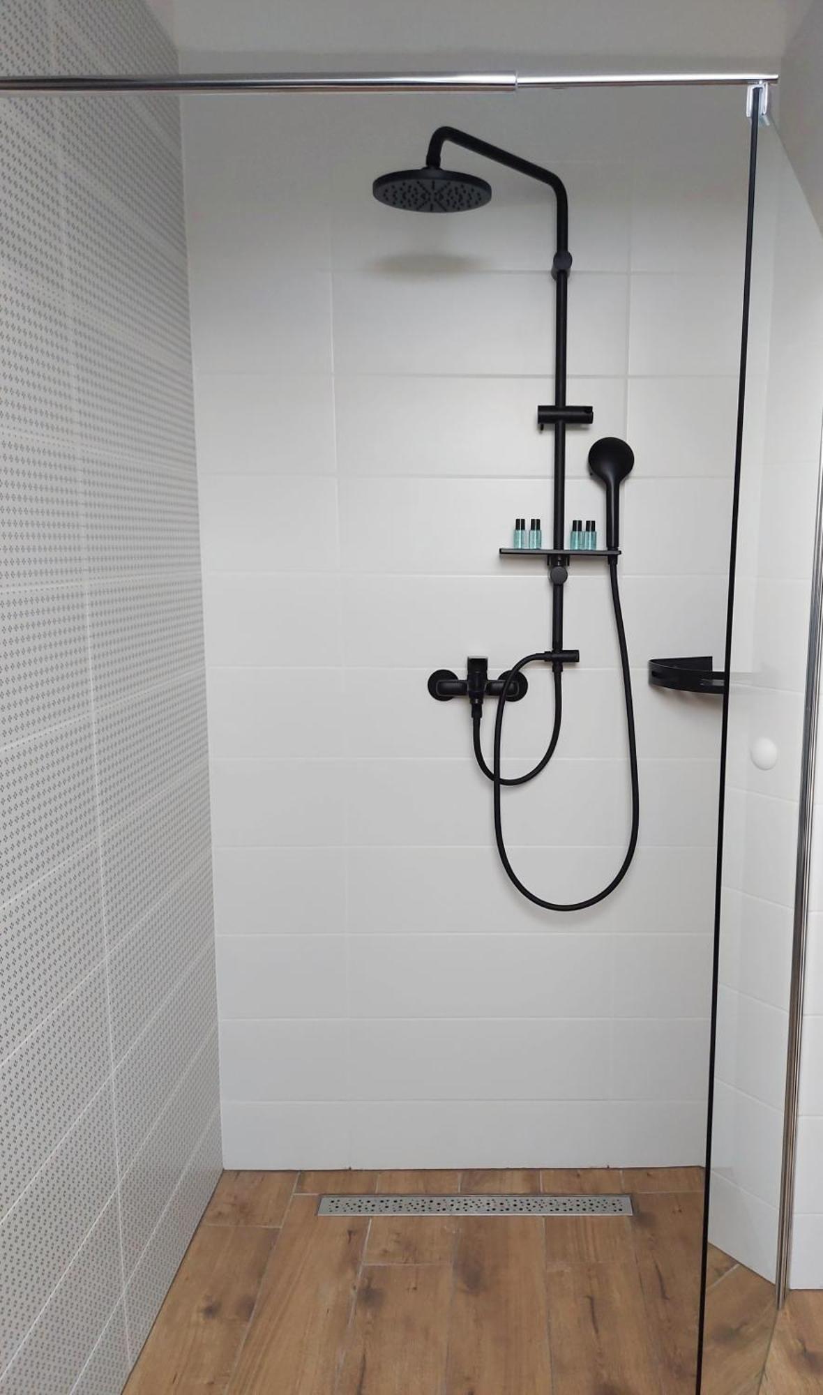 Happy Home Apartman Μίσκολτς Εξωτερικό φωτογραφία