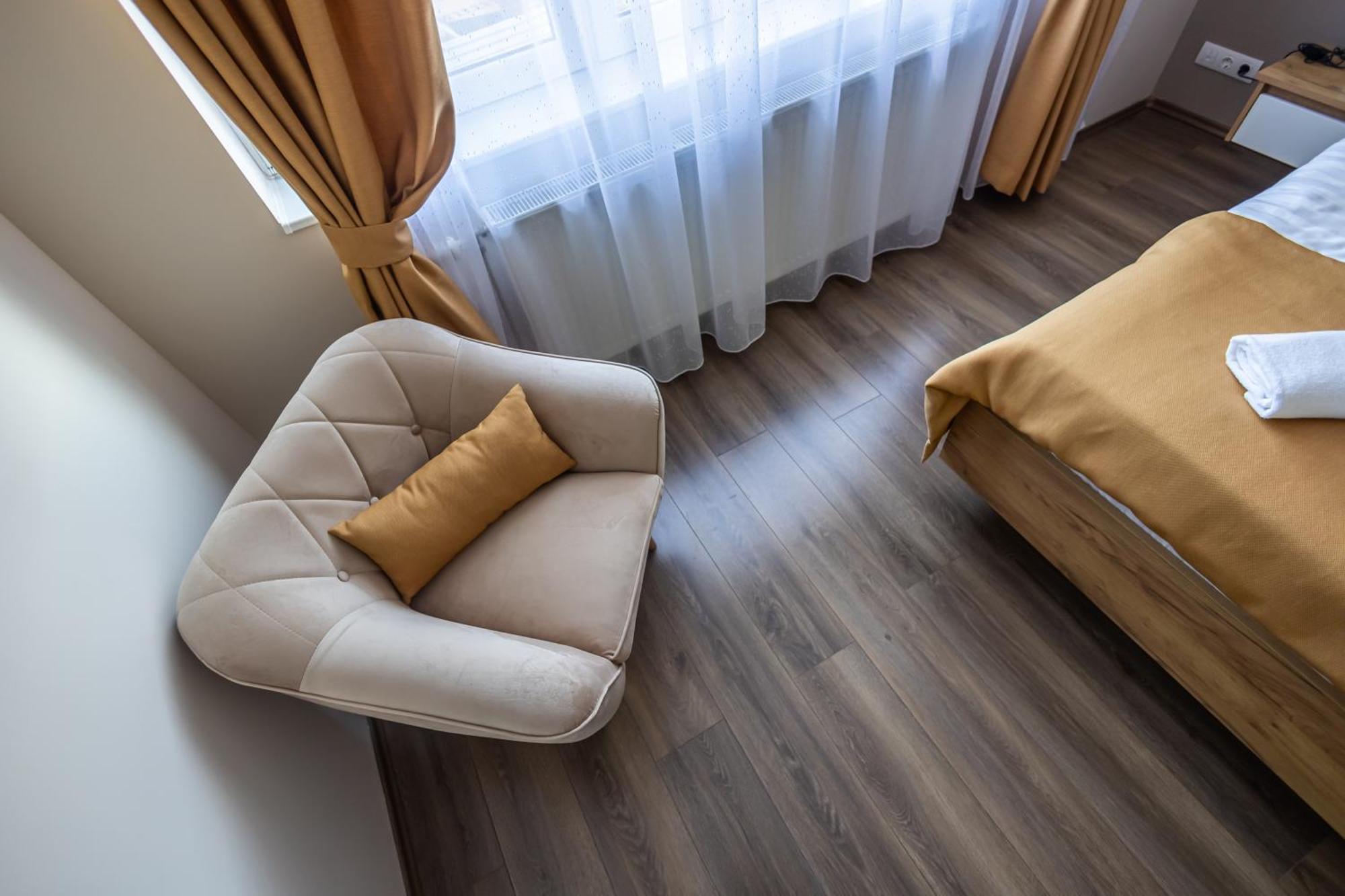 Happy Home Apartman Μίσκολτς Εξωτερικό φωτογραφία