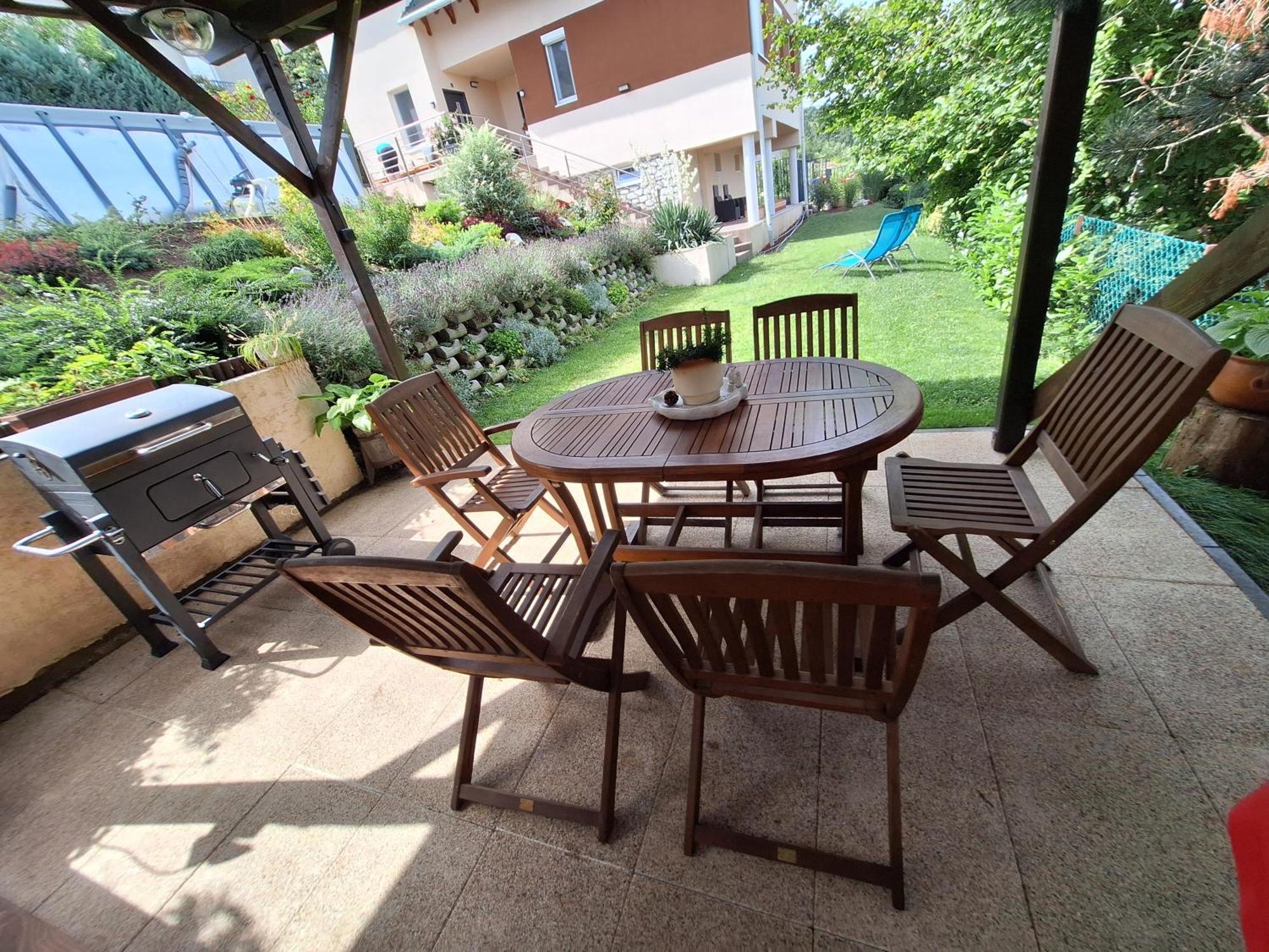 Happy Home Apartman Μίσκολτς Εξωτερικό φωτογραφία